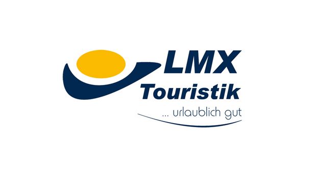 Das Logo von LMX Touristik: Links ist ein Kreis und eine Welle unter dem Kreis. Rechts daneben steht "LMX Touristik ... urlaublich gut".