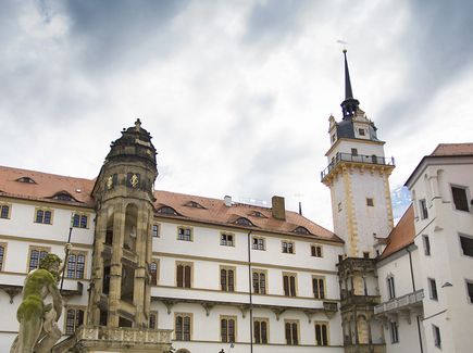 Von dem Schloss Hartenfels in Torgau ist der Innenhof zu sehen.